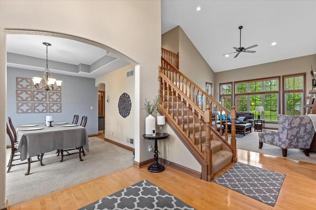 W185N4947 Emerald Hills DRIVE, Menomonee Falls, WI 53051