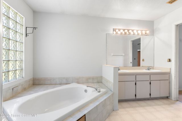 12700 81st Street, Fellsmere, FL 32948