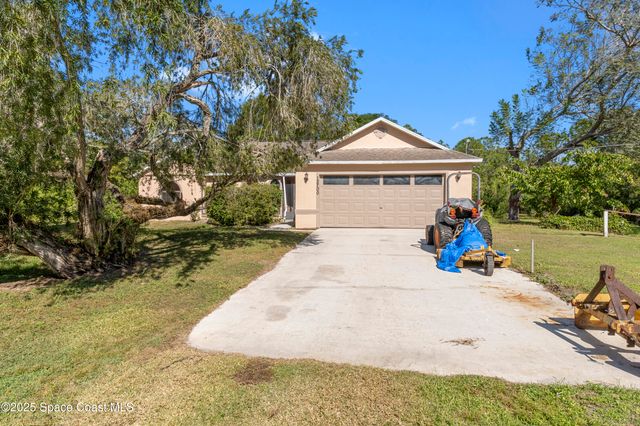 12700 81st Street, Fellsmere, FL 32948
