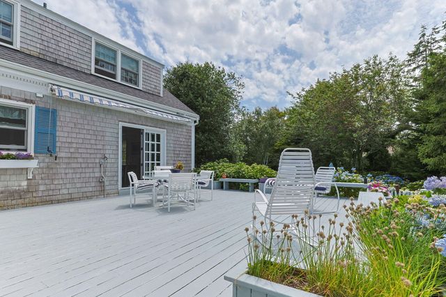 95 Cotchpinicut Road, Chatham, MA 02633