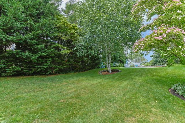 95 Cotchpinicut Road, Chatham, MA 02633