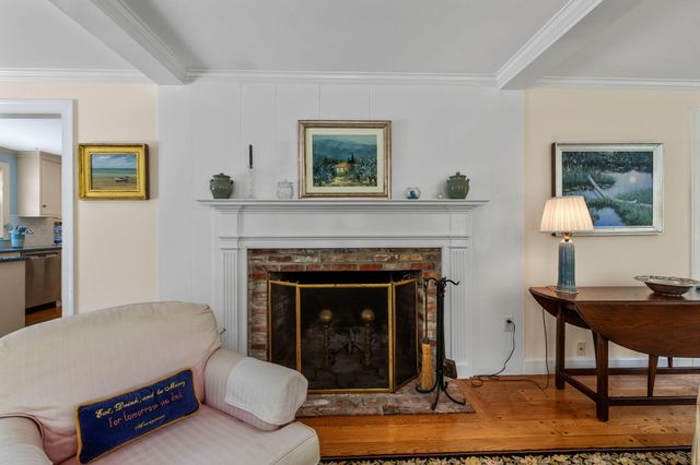 95 Cotchpinicut Road, Chatham, MA 02633