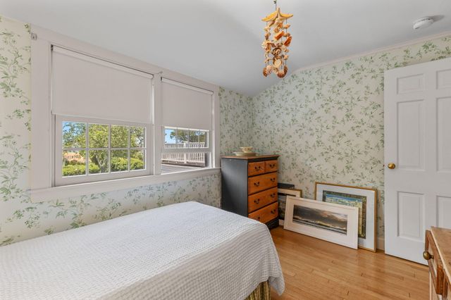 95 Cotchpinicut Road, Chatham, MA 02633