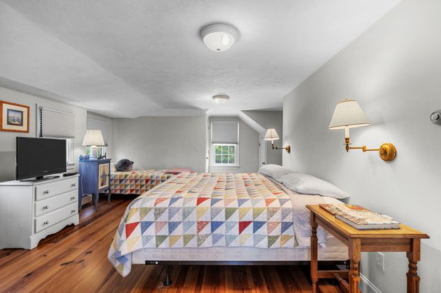 95 Cotchpinicut Road, Chatham, MA 02633