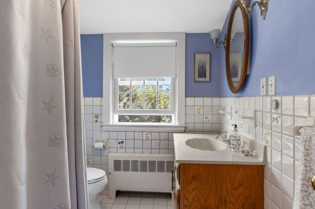 95 Cotchpinicut Road, Chatham, MA 02633