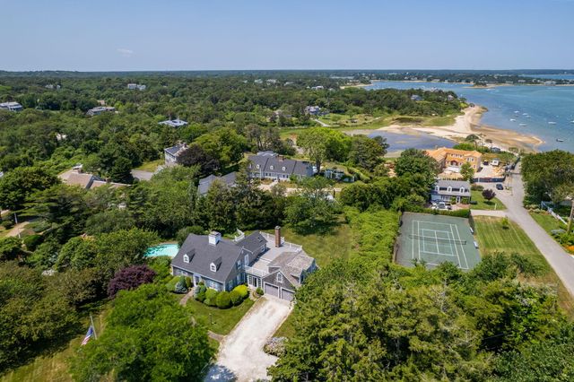 95 Cotchpinicut Road, Chatham, MA 02633