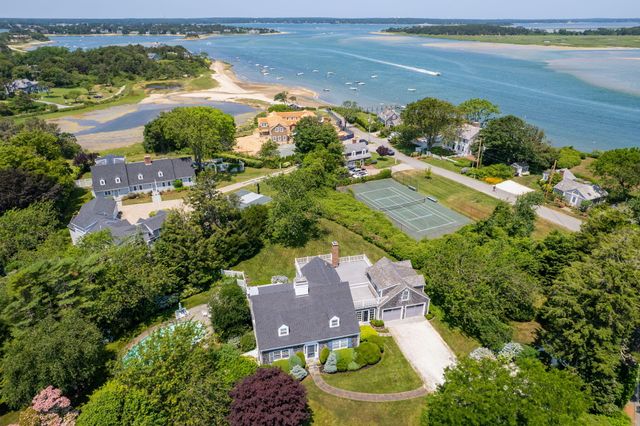 95 Cotchpinicut Road, Chatham, MA 02633