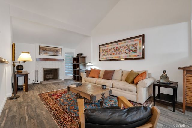 6305 Crebs, Tarzana, CA 91335