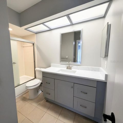 8707 BARDMOOR PLACE 202, Seminole, FL 33777