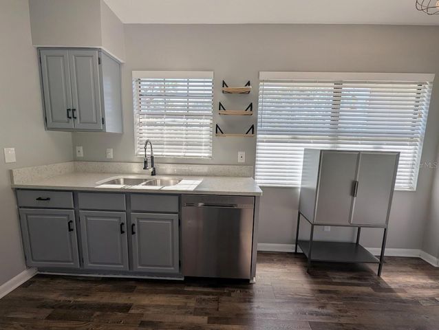 8707 BARDMOOR PLACE 202, Seminole, FL 33777