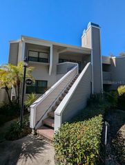 8707 BARDMOOR PLACE 202, Seminole, FL 33777