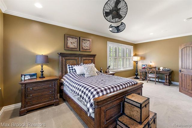 9716 Hadley Road, Clarkston, MI 48348