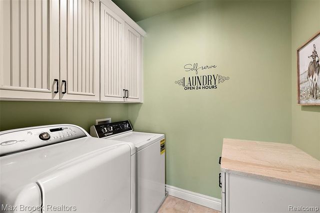 9716 Hadley Road, Clarkston, MI 48348