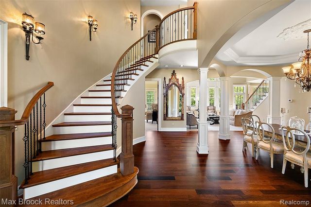 9716 Hadley Road, Clarkston, MI 48348