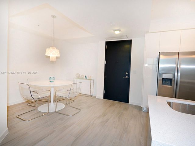 999 SW 1st Ave 1611, Miami, FL 33130