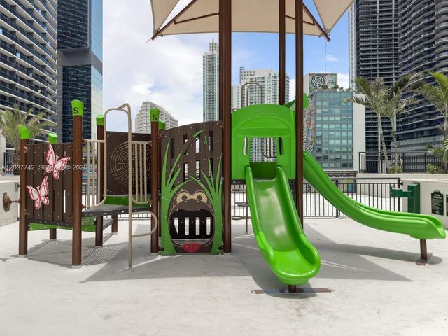 999 SW 1st Ave 1611, Miami, FL 33130