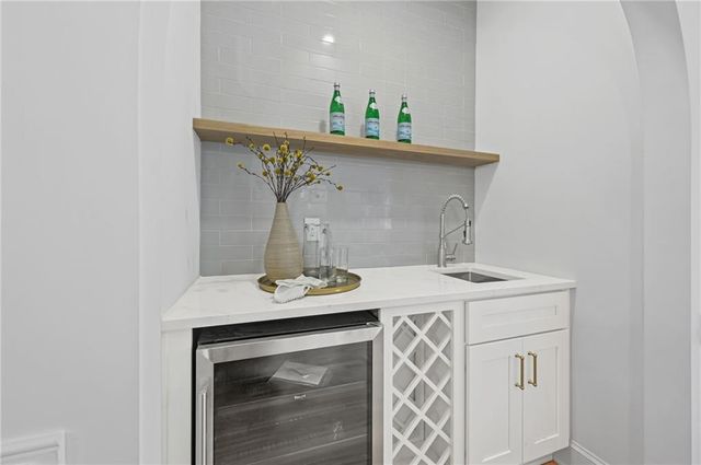 1018 Mill Creek NE Manor, Brookhaven, GA 30319