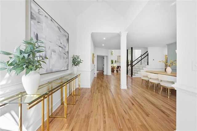 1018 Mill Creek NE Manor, Brookhaven, GA 30319