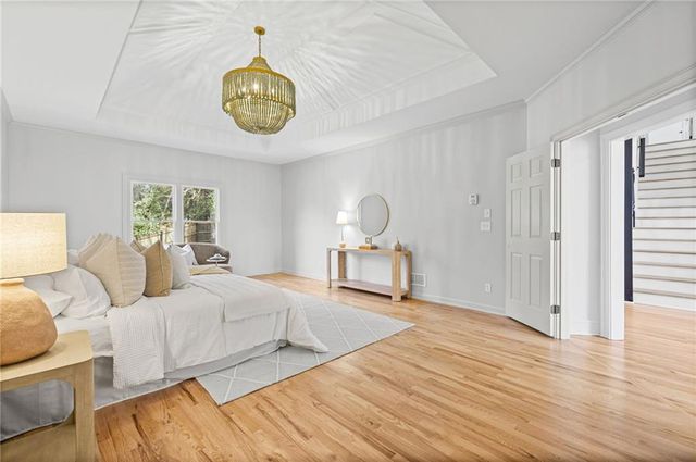 1018 Mill Creek NE Manor, Brookhaven, GA 30319