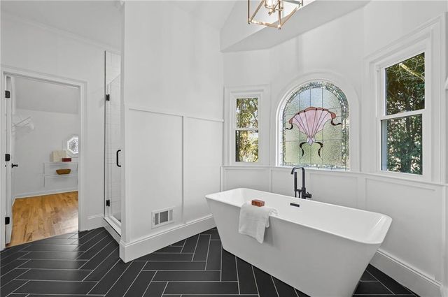 1018 Mill Creek NE Manor, Brookhaven, GA 30319