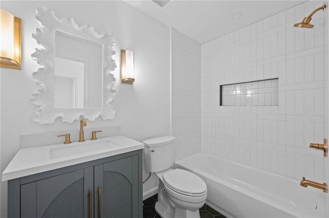 1018 Mill Creek NE Manor, Brookhaven, GA 30319