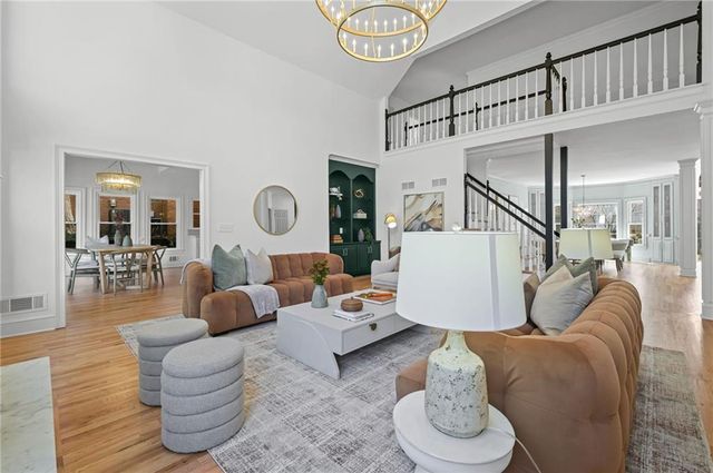 1018 Mill Creek NE Manor, Brookhaven, GA 30319