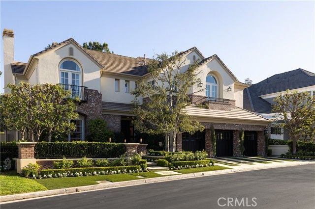 8 Gleneagles Drive, Newport Beach, CA 92660