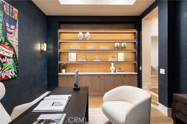 8 Gleneagles Drive, Newport Beach, CA 92660