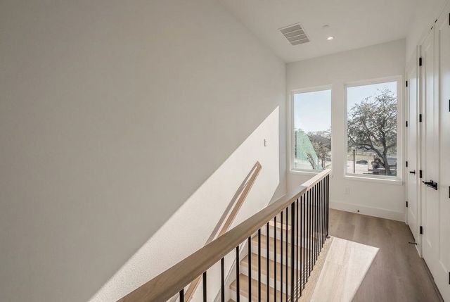 2523 Hondo Avenue 102, Dallas, TX 75219