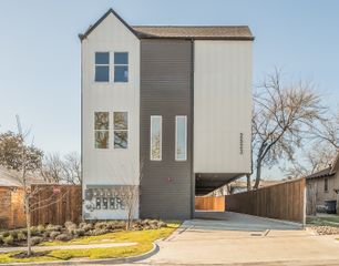 2523 Hondo Avenue 102, Dallas, TX 75219