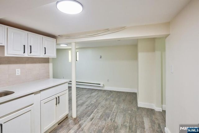 22 Edwin Place, Newark, NJ 07112