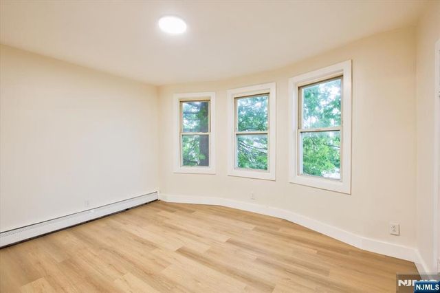 22 Edwin Place, Newark, NJ 07112