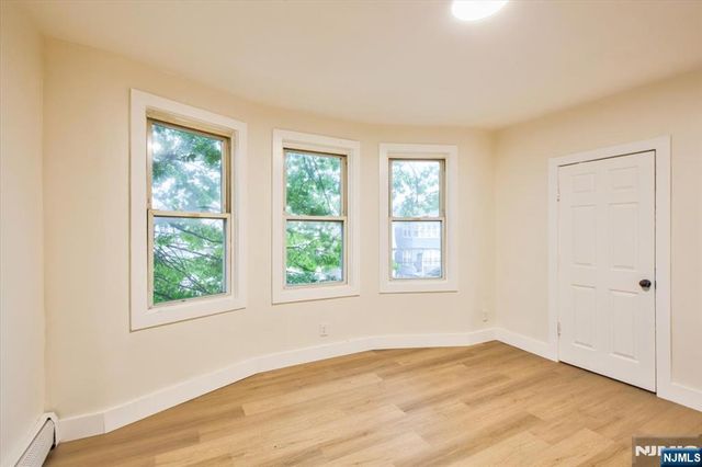 22 Edwin Place, Newark, NJ 07112