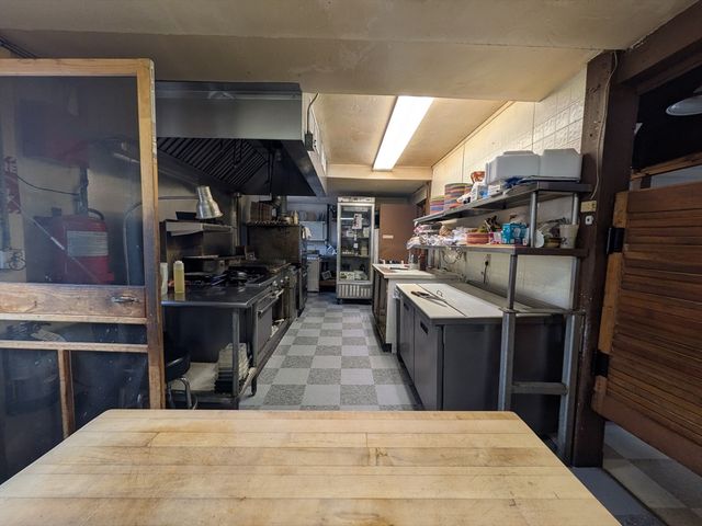 93 Mechanic Street, Bellingham, MA 02019