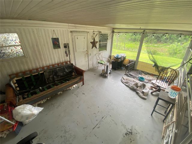 18385 SE 18TH STREET ROAD, Silver Springs, FL 34488