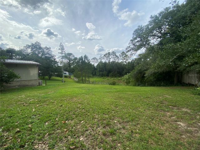 18385 SE 18TH STREET ROAD, Silver Springs, FL 34488