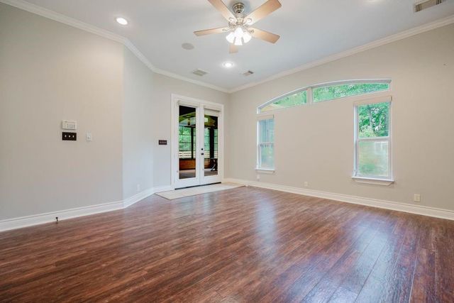 7619 Lorna Road, Montgomery, TX 77316