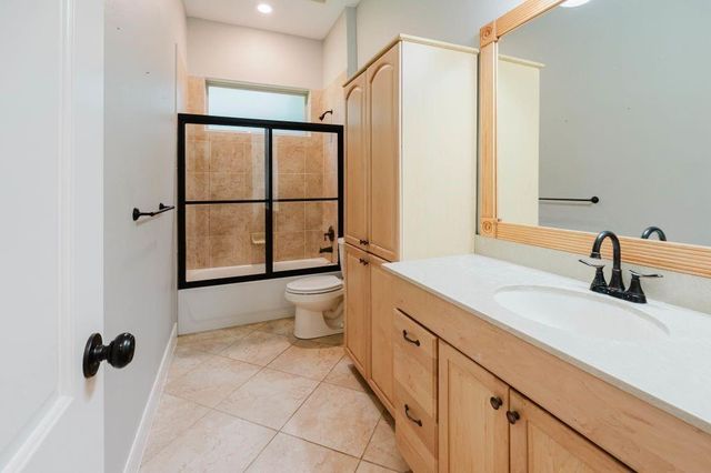 7619 Lorna Road, Montgomery, TX 77316