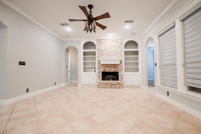 7619 Lorna Road, Montgomery, TX 77316