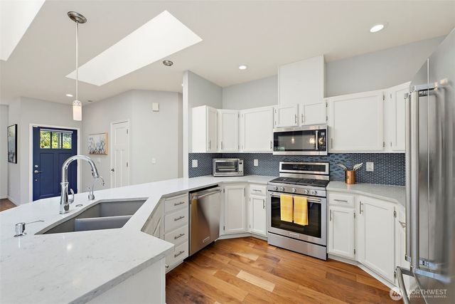 6288 Harbor Sunset Lane, Gig Harbor, WA 98335