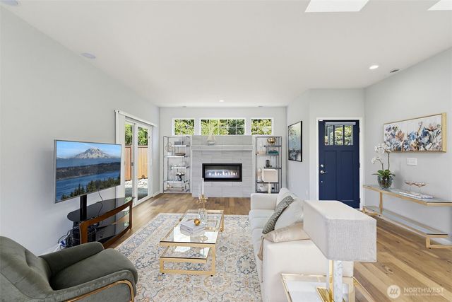 6288 Harbor Sunset Lane, Gig Harbor, WA 98335