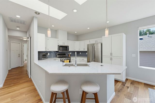 6288 Harbor Sunset Lane, Gig Harbor, WA 98335
