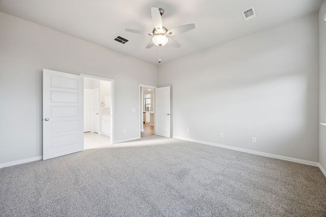 4005 Allred Drive, Heartland, TX 75114