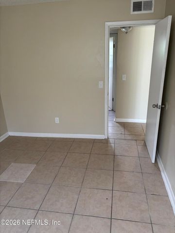 1529 PULLEN Road 3, Jacksonville, FL 32216