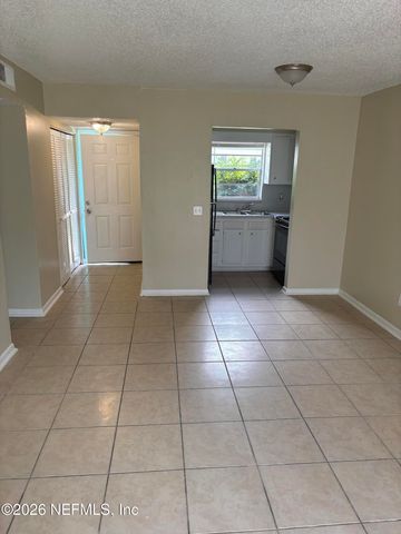1529 PULLEN Road 3, Jacksonville, FL 32216