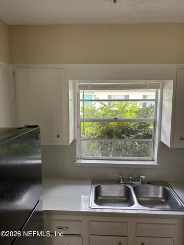 1529 PULLEN Road 3, Jacksonville, FL 32216