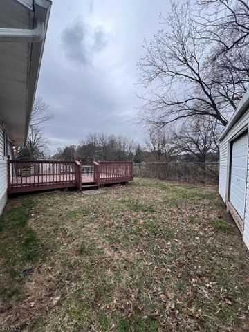 263 Colonial Pl, Plainfield City, NJ 07062