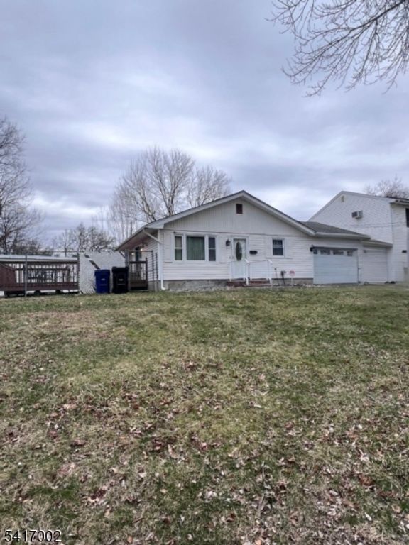 263 Colonial Pl, Plainfield City, NJ 07062