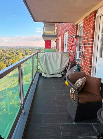 1841 Central Park Avenue 16J, Yonkers, NY 10710