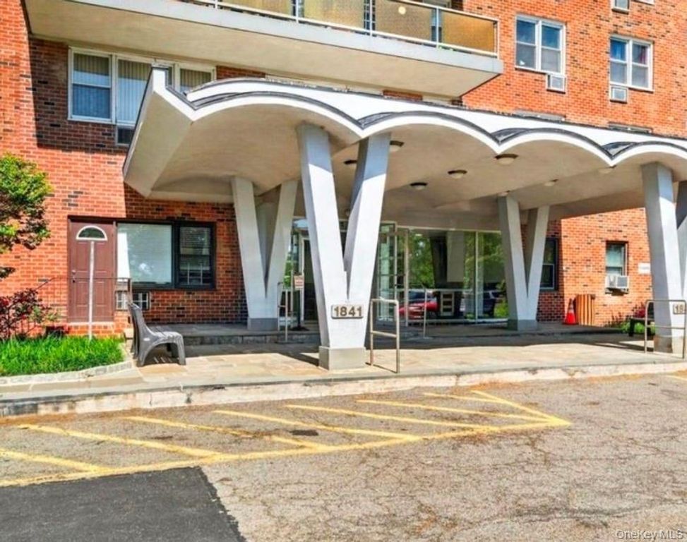 1841 Central Park Avenue 16J, Yonkers, NY 10710 — photo 3